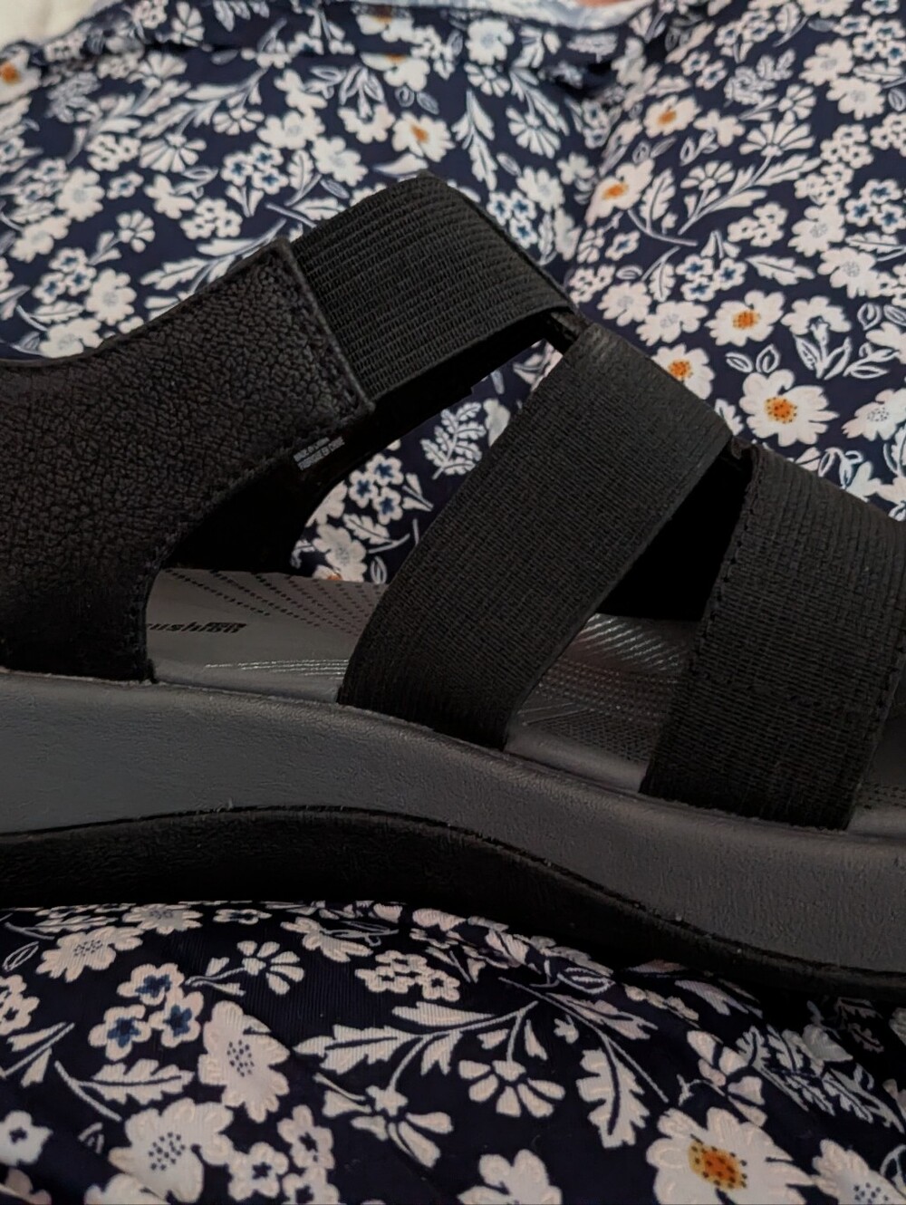 Clarks Black Cloudsteppers Women's 9 Stretch Sandal